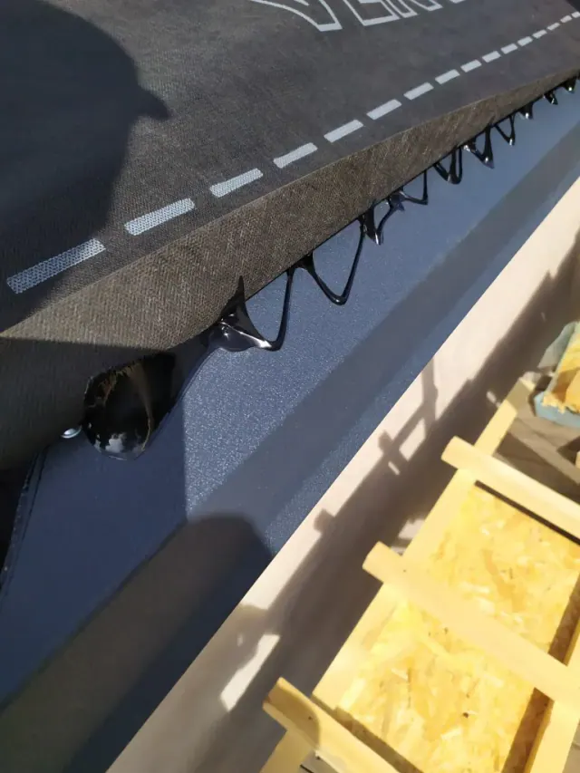 Монтаж гидроизоляции, обрешётки и кровельного покрытия - фото 9